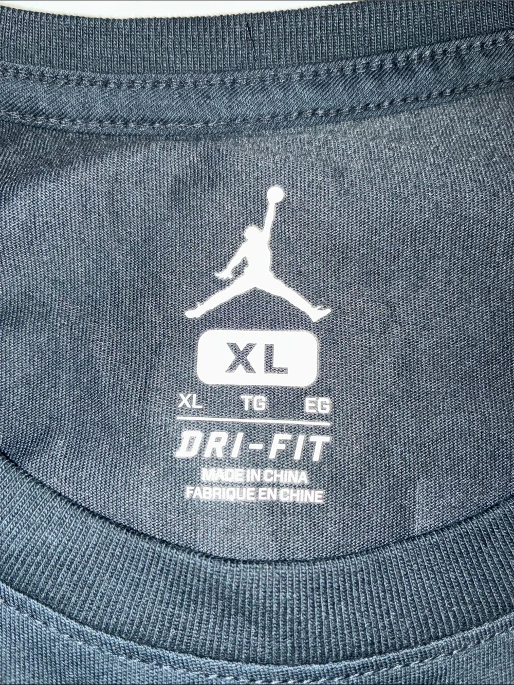 JORDAN Air NWT Men’s XL Black With White Front & Back Logo Short Sleeve Crew Tee